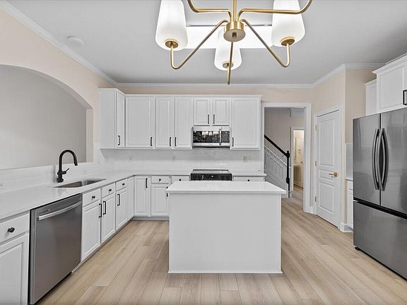 5th image of 3926 Sunset Maple Ct