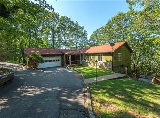 46 Chestnut Ridge Rd, Mills River, NC 28759