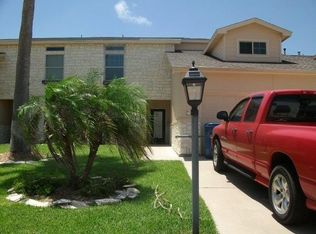 15 Olde Towne Ln, Rockport, TX 78382