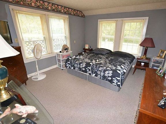 5th image of 4269 Huskey St