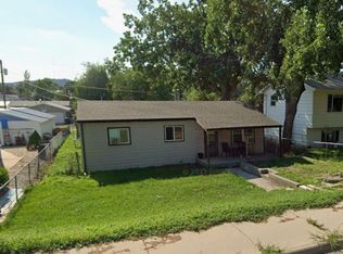 927 Blaine Ave, Rapid City, SD 57701