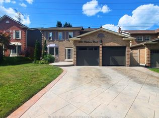 1221 Fieldstone Cir, Pickering, ON L1X1B9