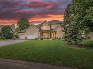 10435 Raleigh Rd, Woodbury, MN 55129