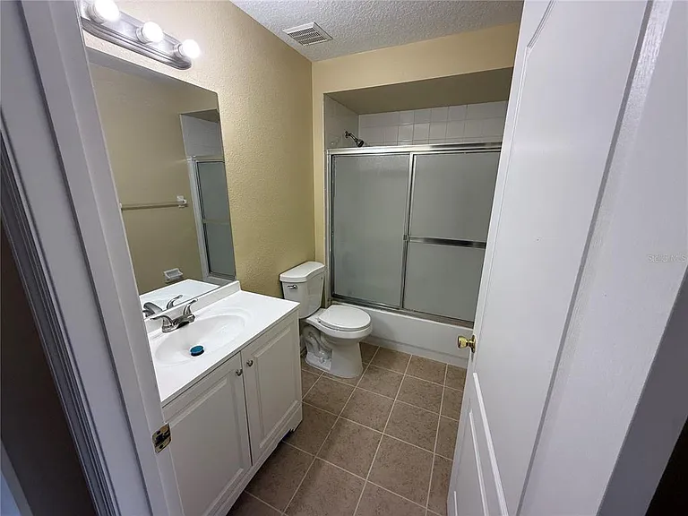 933 Whispering Cypress Ln — Photo 9