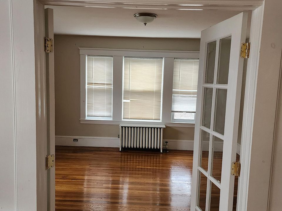 107 Winthrop St, Framingham, MA 01702 Zillow