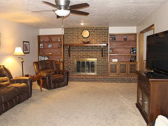 4th image of 219 Dogwood Ln