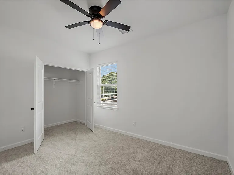 1078 Saint Clair St #B — Photo 20