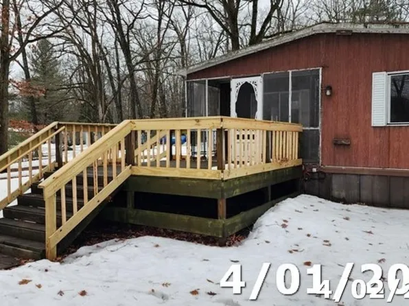 137 Forest Park Ct, Prudenville, MI 48651