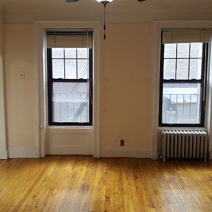 3rd image of 168 Degraw St APT 3