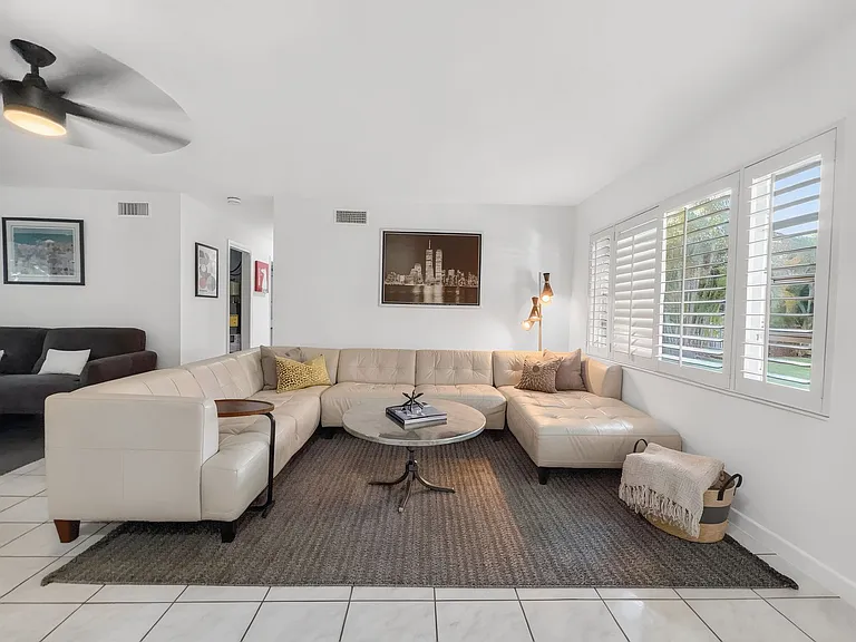 1147 Shady Rest Ln — Photo 6