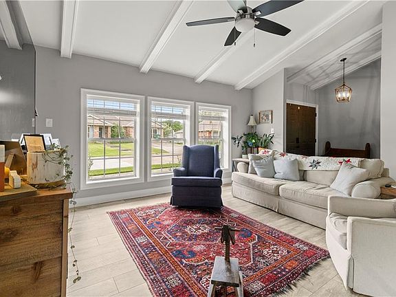 2nd image of 876 Bellemeade Blvd