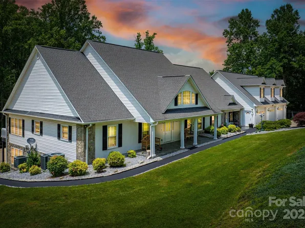 200 Little Acres Dr, Marion, NC 28752