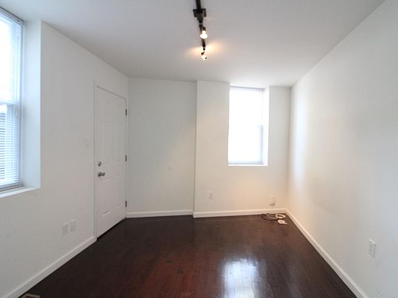 2nd image of 2023 W Girard Ave