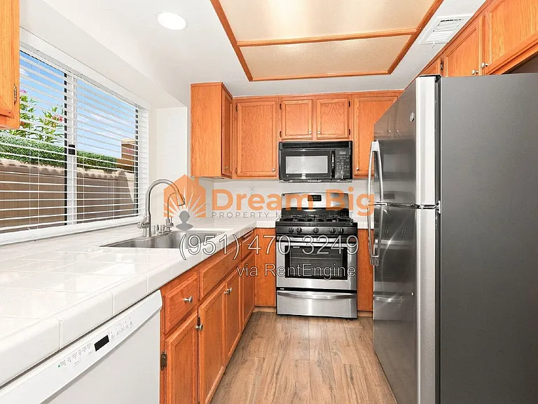 7963 Townsend Dr — Photo 11