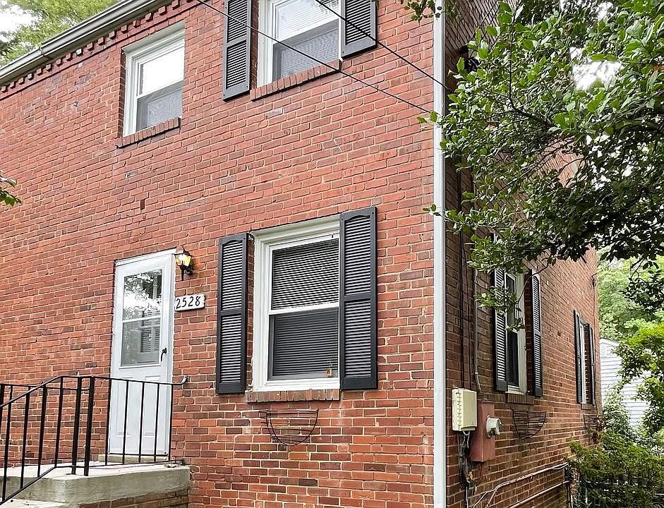 1st image of 2528 N Winchester St