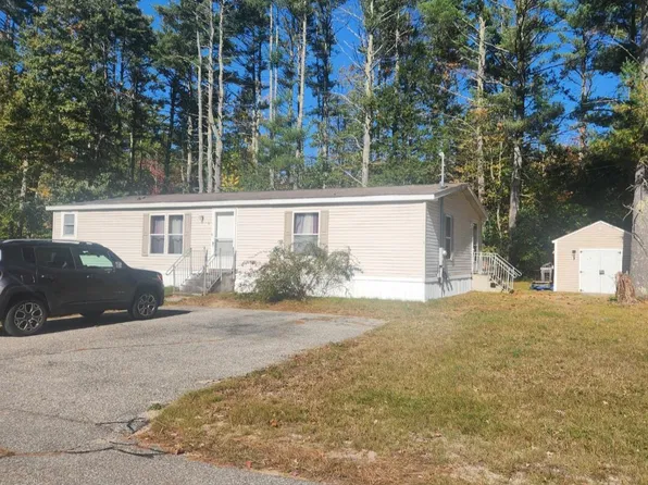 8 Juniper Lane, Sanford, ME 04073