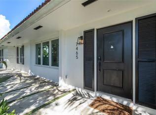 7465 SW 163rd St, Palmetto Bay, FL 33157