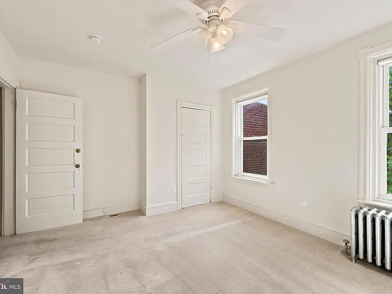 832 N Union St — Photo 12