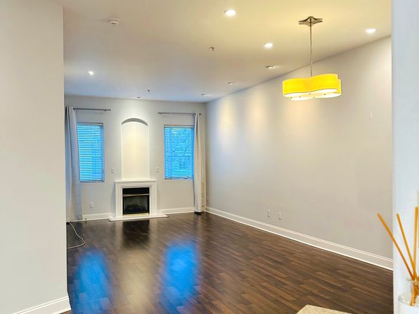 11961 Montana Ave APT 308