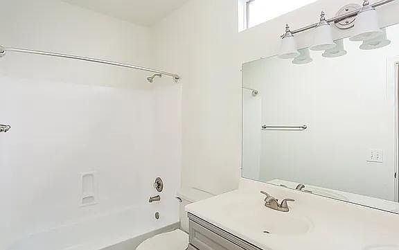 3rd image of 3448 E Southern Ave