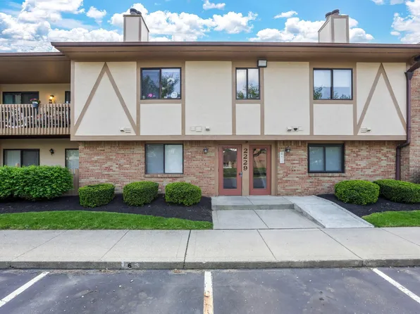 2229 Hedgerow Rd #2229B, Columbus, OH 43220