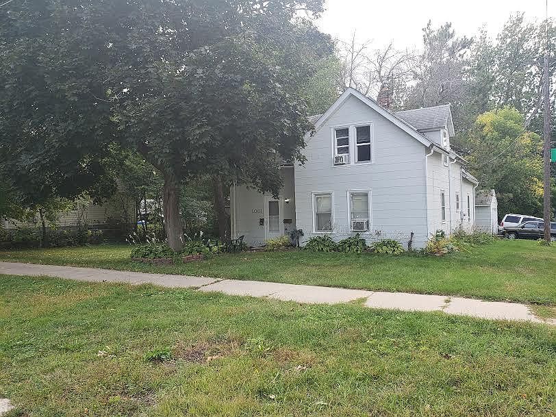 1st image of 1061 Humboldt Ave #2