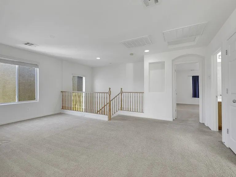 9366 Fitzwilliam Ave — Photo 11
