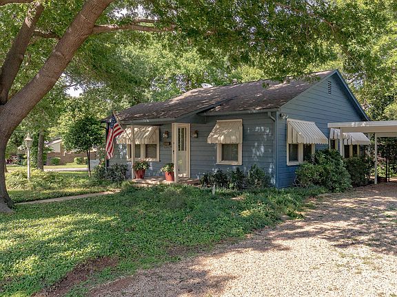 003_2019-06-11_429-N-Pecan-St_PRINT.jpg