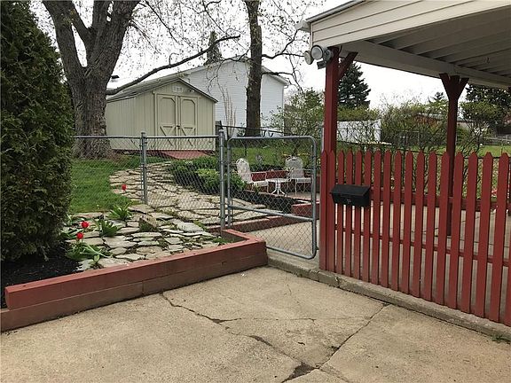 3rd image of 3406 Davison Ave