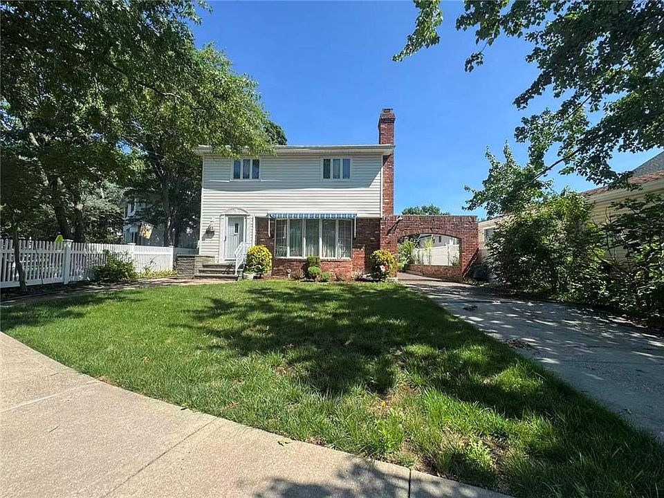 1st image of 175 Thomas St