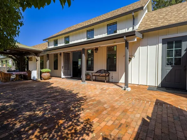 17080 Highway 12, Boyes Hot Springs, CA 95476