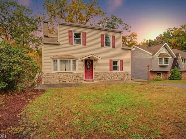 7 Redwood Ln, Jefferson Twp., NJ 07849