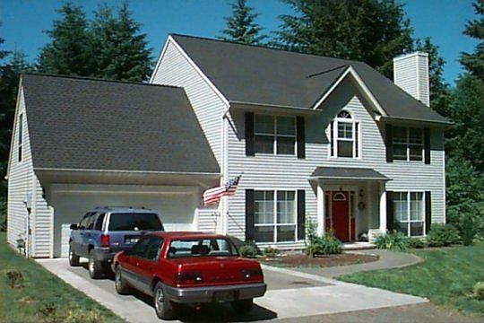1st image of 1635 Judd St NE