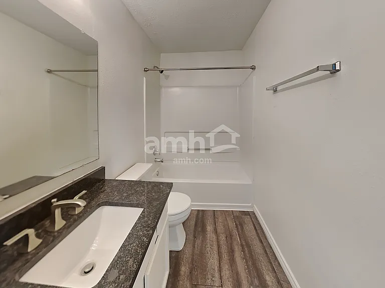 7819 Talladega Springs Ln — Photo 16
