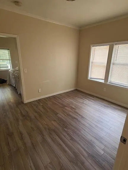 1033 Neville Ave — Photo 17