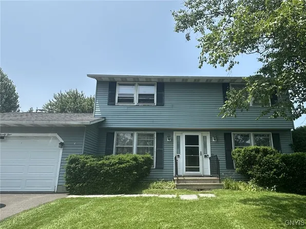 4124 Buttonwood Trl, Liverpool, NY 13090