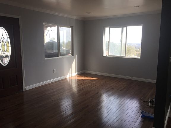 2nd image of 1251 Coates Ave