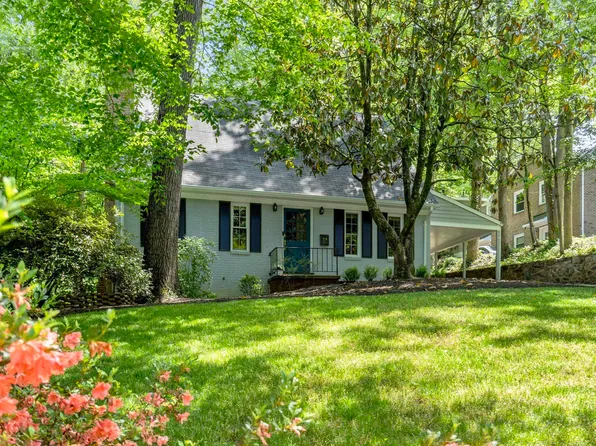 1318 Rose Hill Dr, Charlottesville, VA 22903