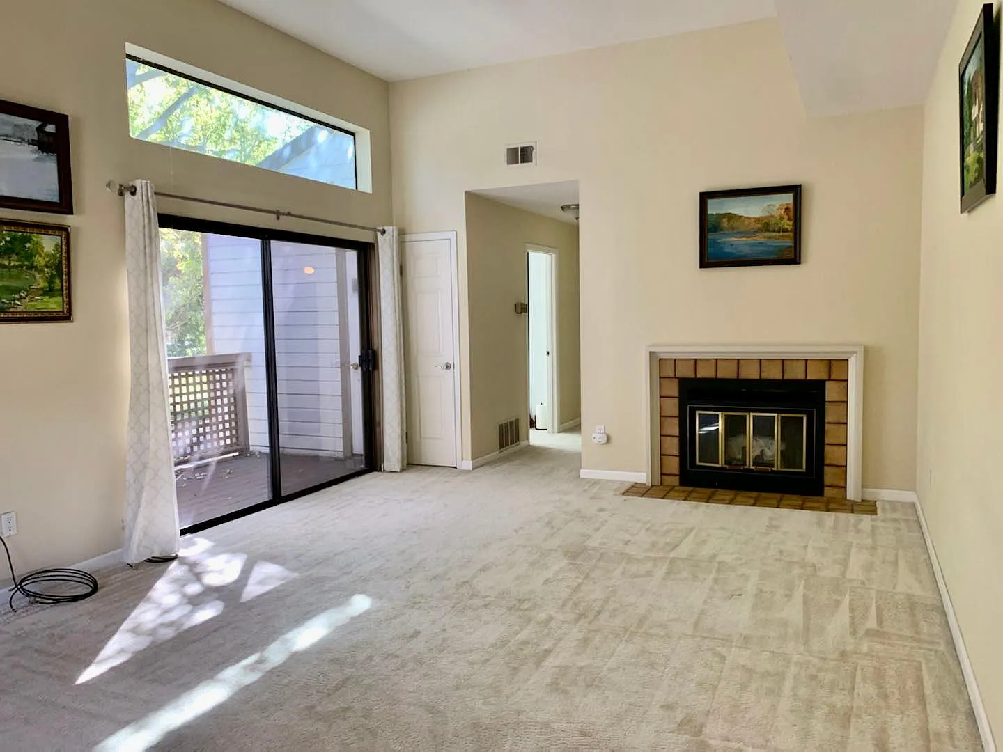 2 bed, 988 sqft, $3,450 — Photo 3