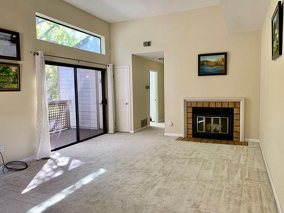 3rd image of 1415 Rocklin Ct