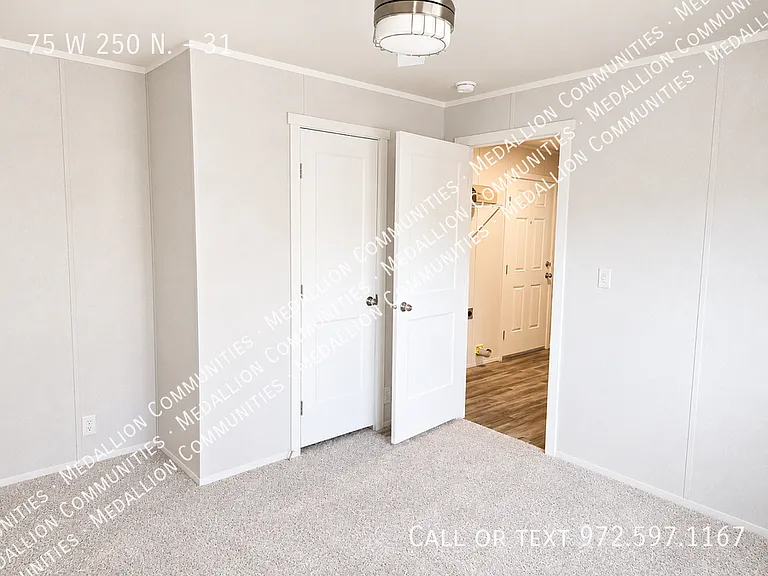75 W 250 N #31 — Photo 4