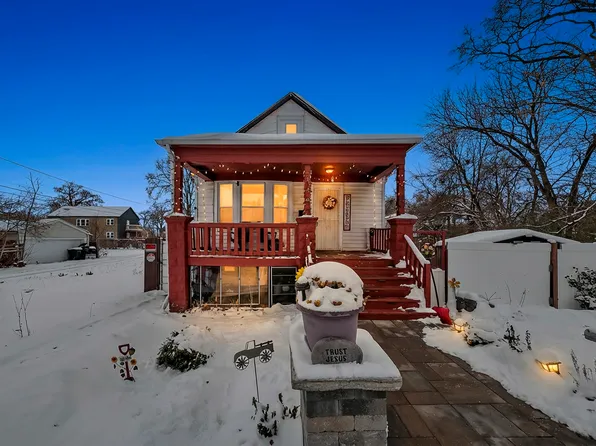 149 E 120th St, Chicago, IL 60628