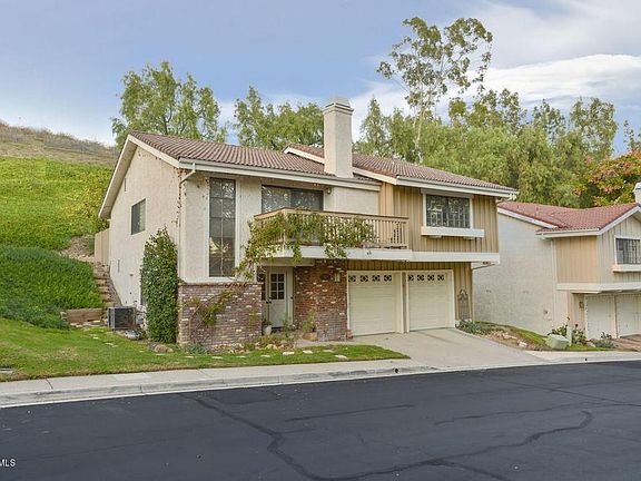 3rd image of 434 Cresthill Dr