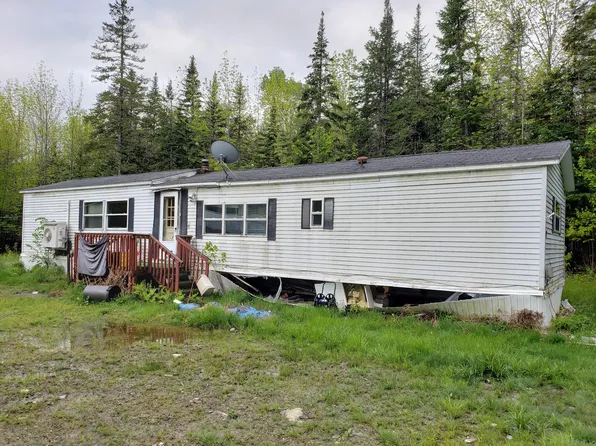 42 Turner Howe Road, Milo, ME 04463
