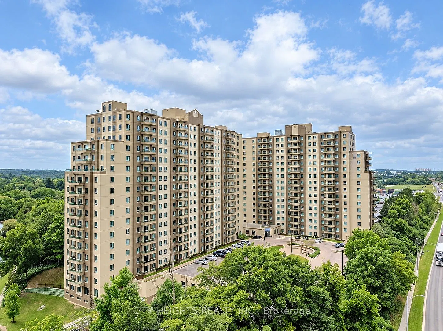 3 bed, $2,499 — Photo 1