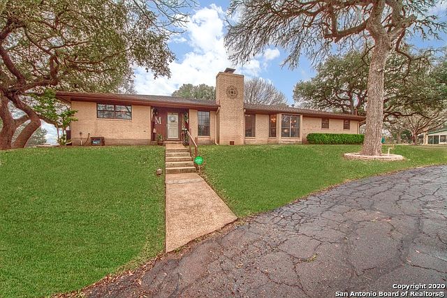1st image of 21410 Fairview Cir