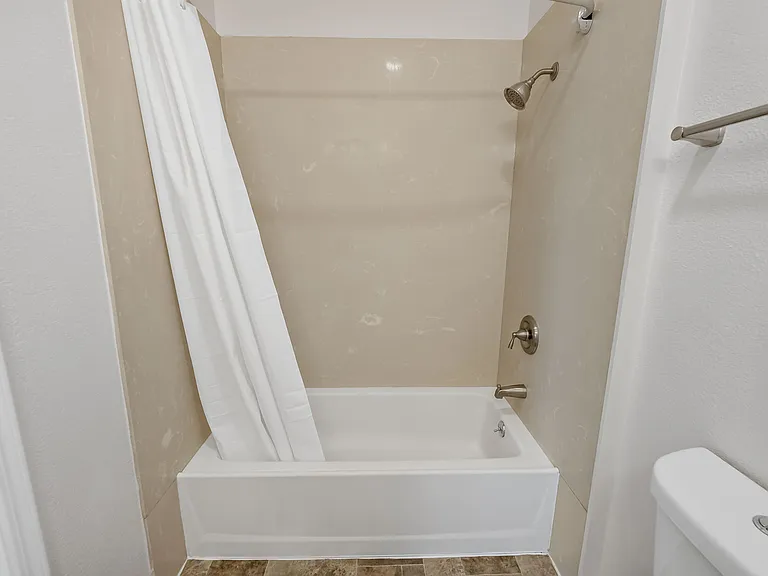 137-139 4th St #139-A — Photo 30