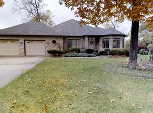 56919 Timber Cir, Elkhart, IN 46516