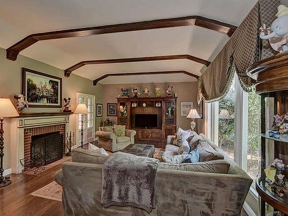 5th image of 7711 Princevalle St