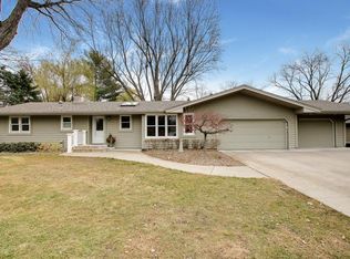 4125 Windridge Cir, Minnetonka, MN 55305